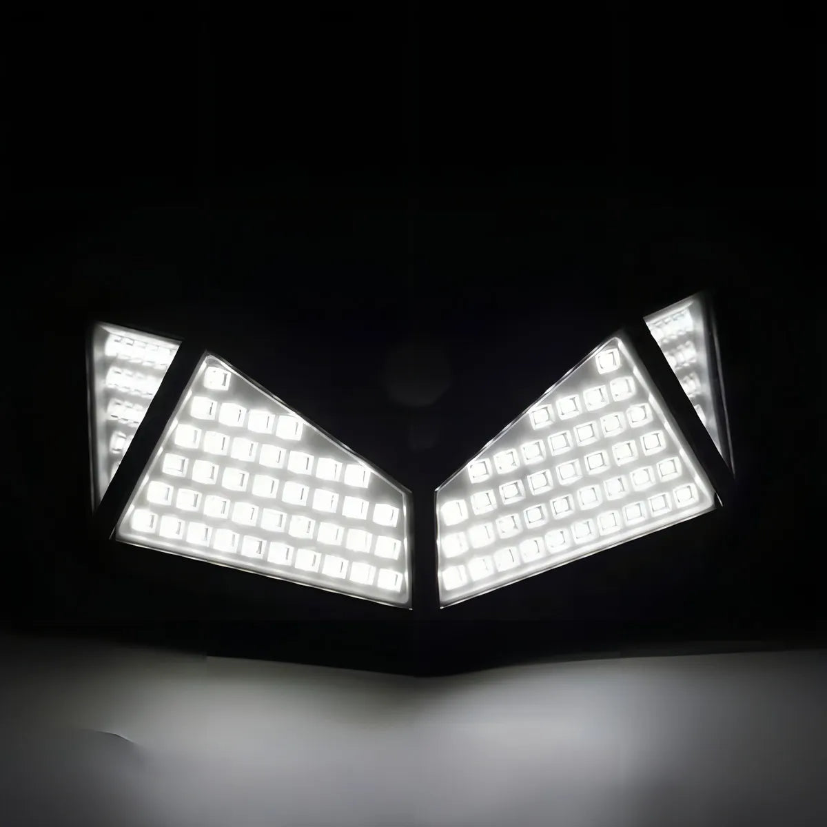 Focos Solares Led x3 unidades – Sensor y Carga Solar