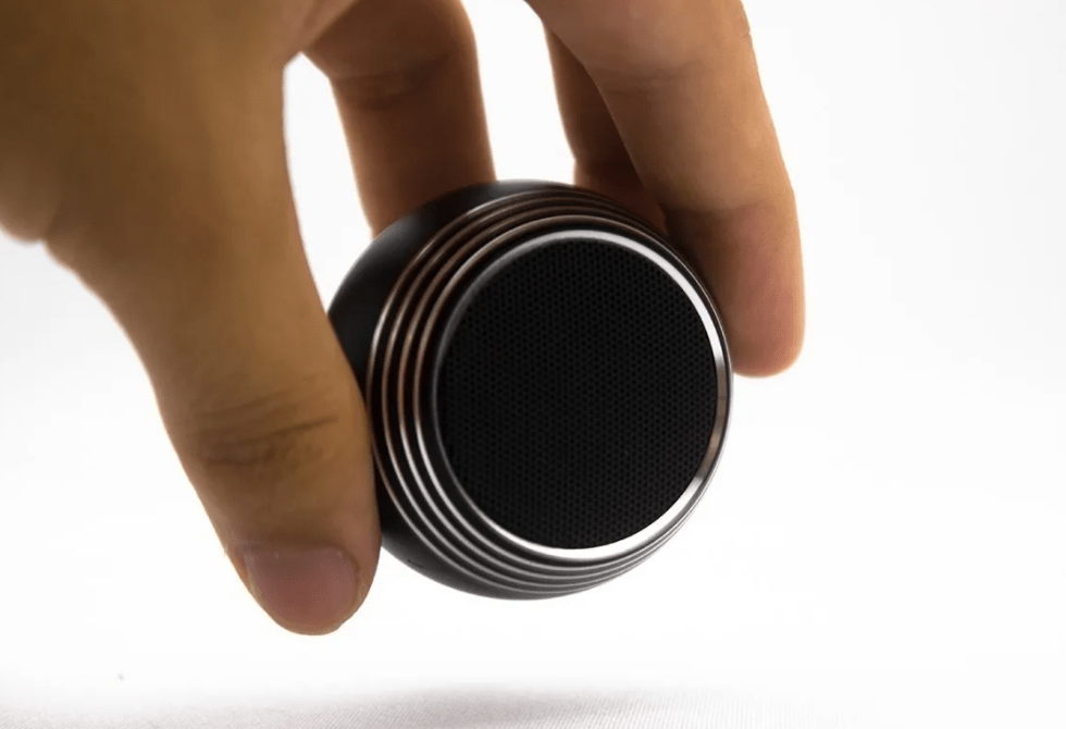 Altavoz Bluetooth M9 Mini - Portátil, Compacto y con Sonido Potente - innovagizmo.com