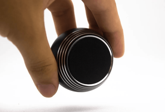 Altavoz Bluetooth M9 Mini - Portátil, Compacto y con Sonido Potente - innovagizmo.com