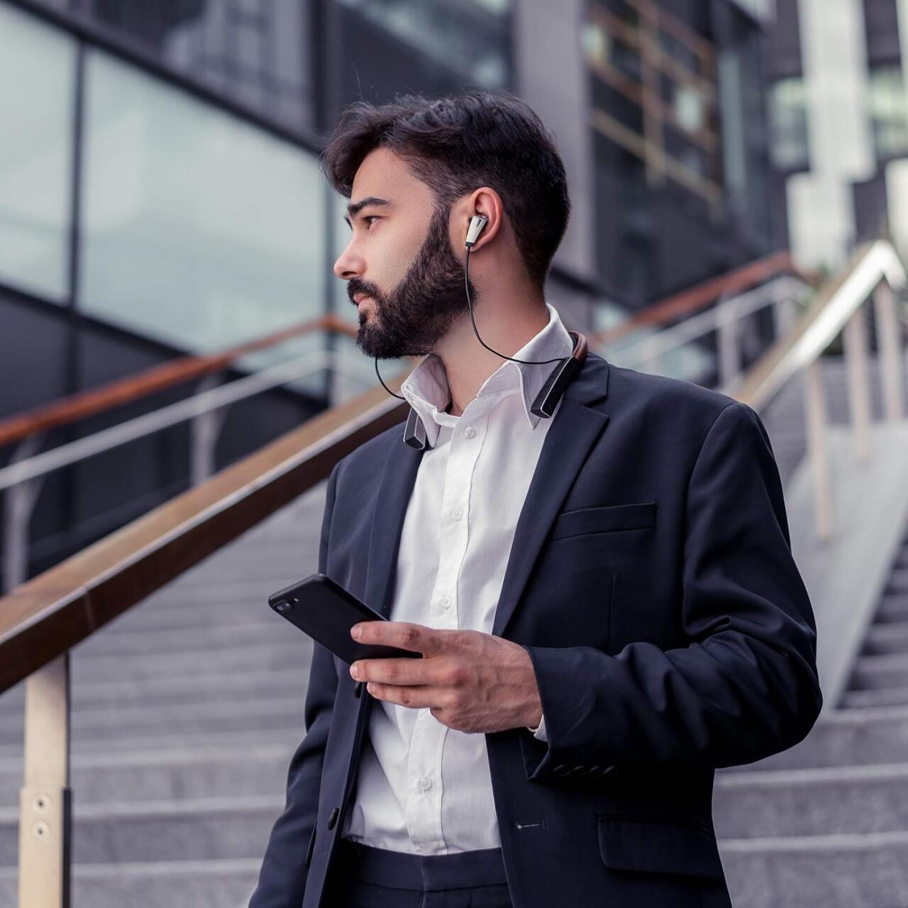 Edifier W380NB - Auriculares Bluetooth Neckband con Cancelación de Ruido y Vibración de Llamadas - innovagizmo.com