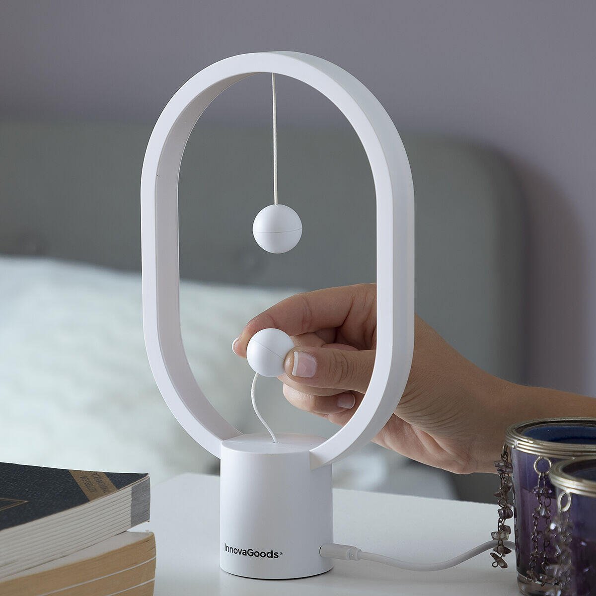Lámpara de Equilibrio con Interruptor Magnético Magilum InnovaGoods MAGILUM - innovagizmo.com