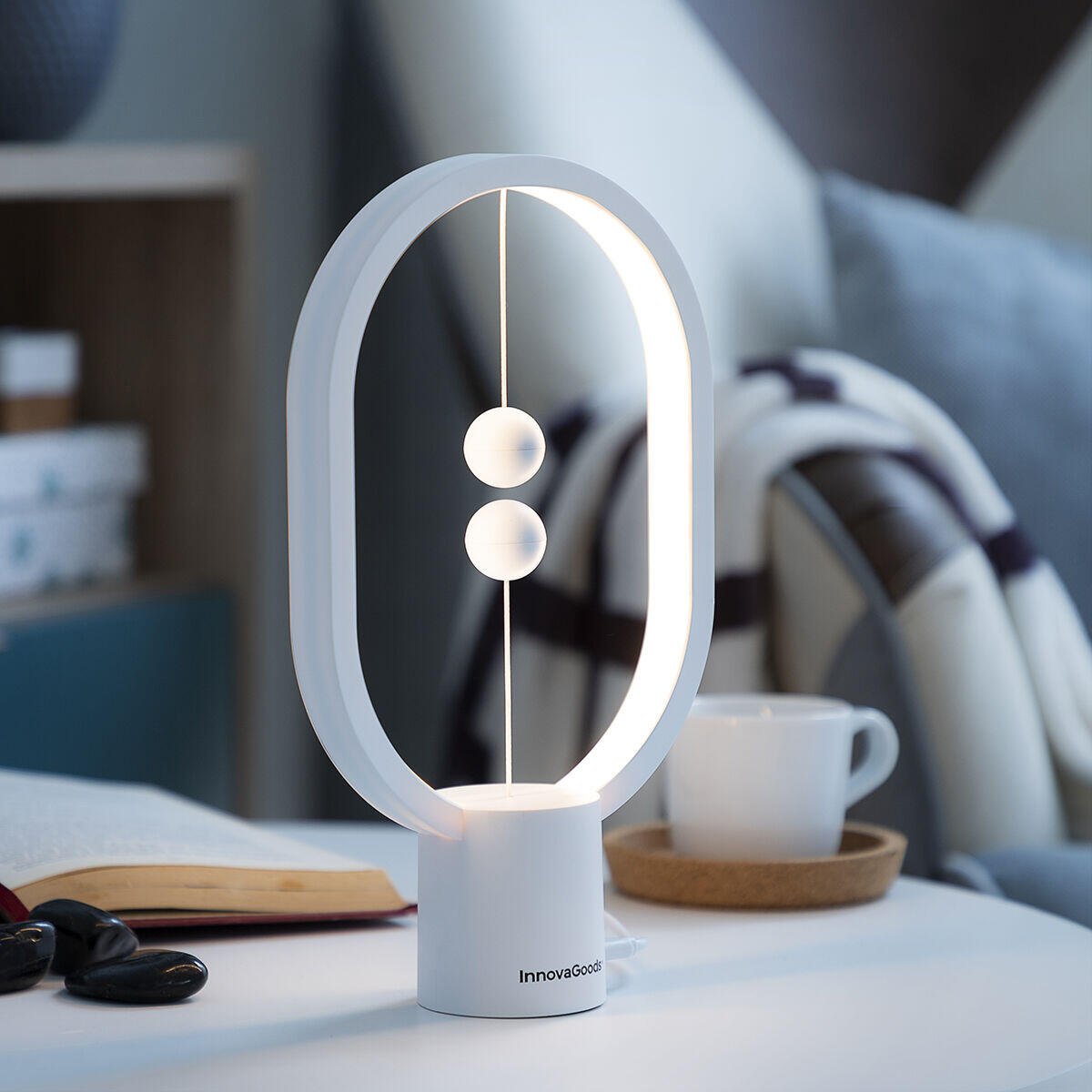 Lámpara de Equilibrio con Interruptor Magnético Magilum InnovaGoods MAGILUM - innovagizmo.com