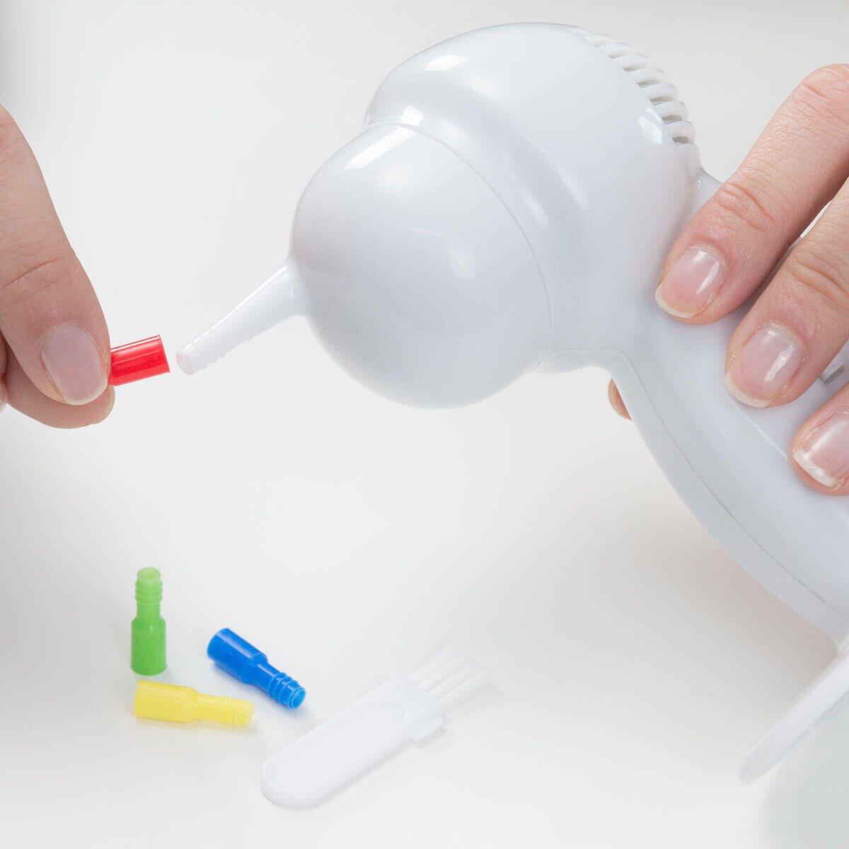 Limpiador de Oídos Eléctrico Reutilizable InnovaGoods - innovagizmo.com