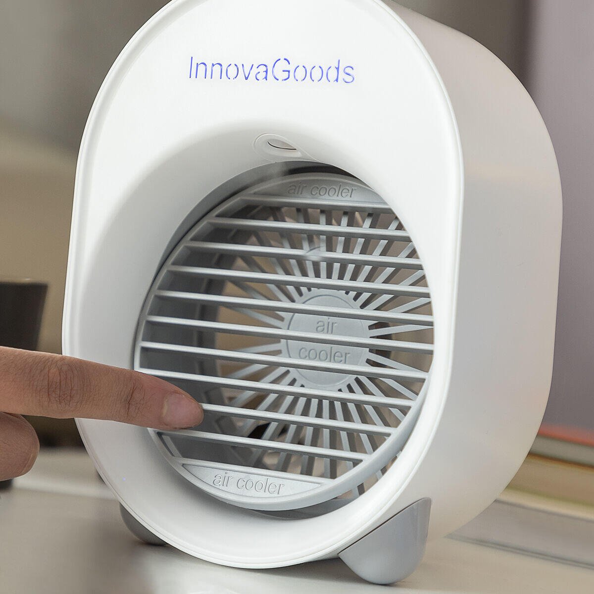 Mini Climatizador Humidificador por Ultrasonidos con LED Koolizer - innovagizmo.com