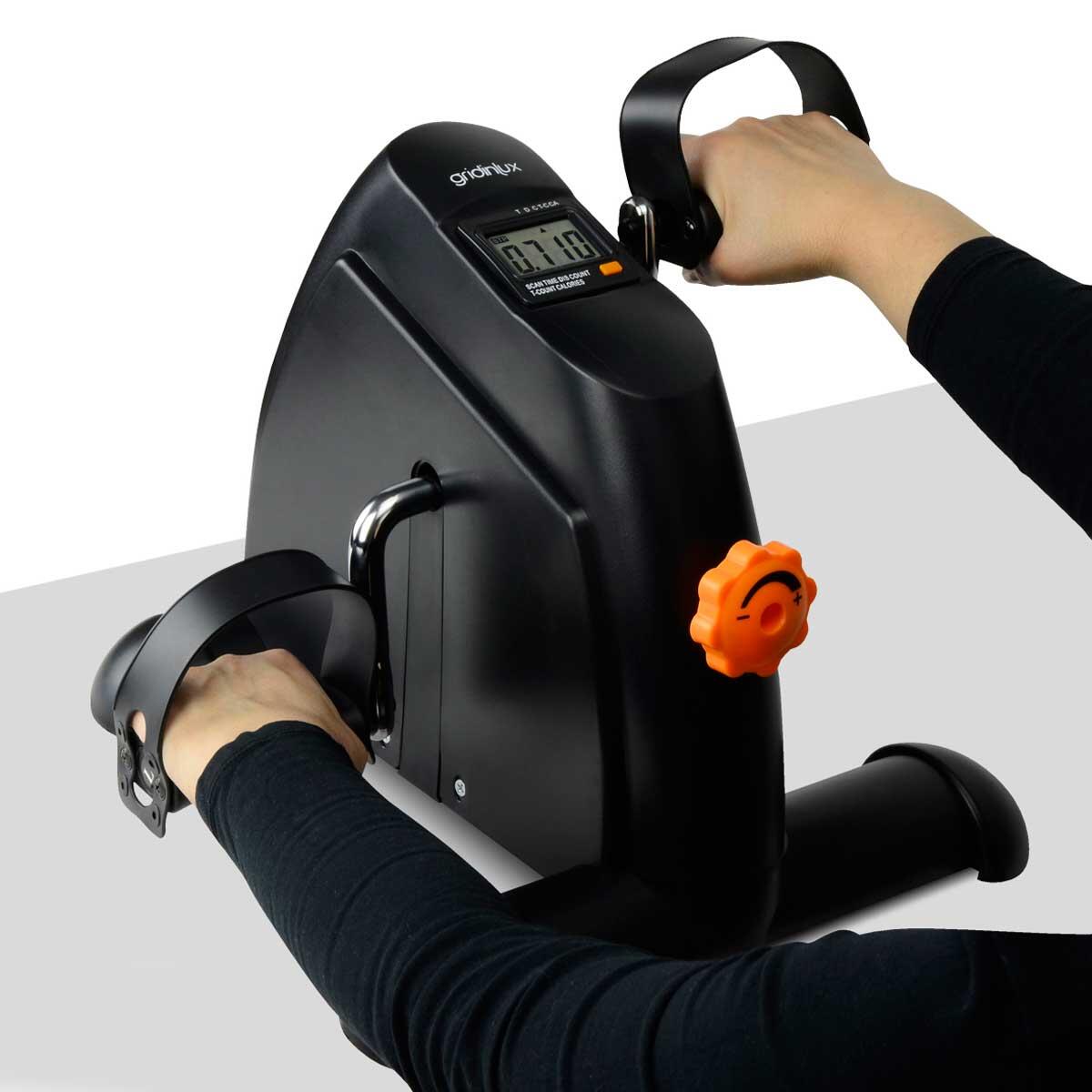 Pedaleador Manual Small Fit 1000 Ejercitador Piernas Gimnasia Pasiva Gridinlux - innovagizmo.com