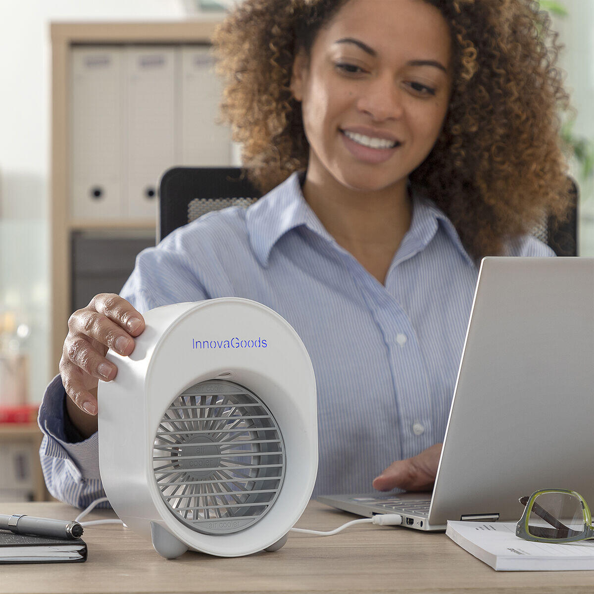 Mini Climatizador Humidificador por Ultrasonidos con LED Koolizer