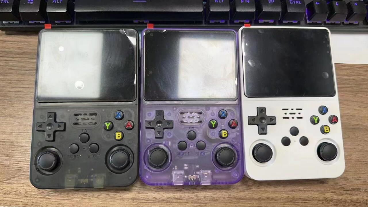 Consola R3S6,  Juegos Retro y Reproductor de Vídeo