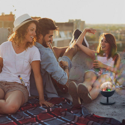 Proyector LED Recargable con Altavoz Istarlyt - innovagizmo.com