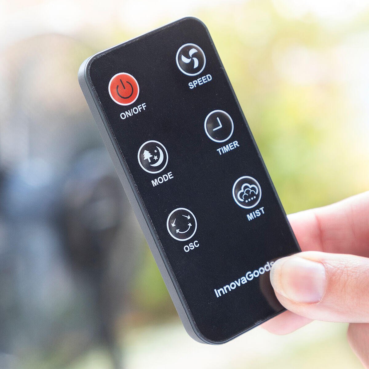 Ventilador Nebulizador de Pie con Mando a Distancia InnovaGoods Mistinn Negro 90 W 2,8 L - innovagizmo.com